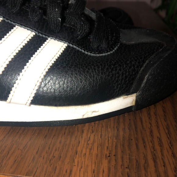 Mens Samoa Adidas Shoes - Picture 3 of 7